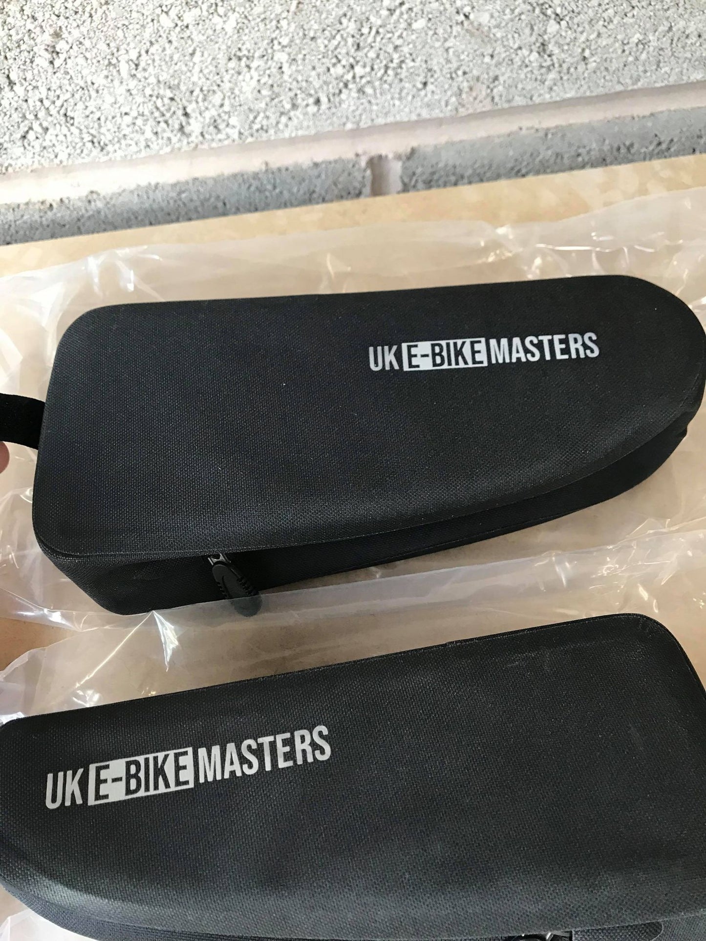 Small controller bag fits up to YF 30A image 4