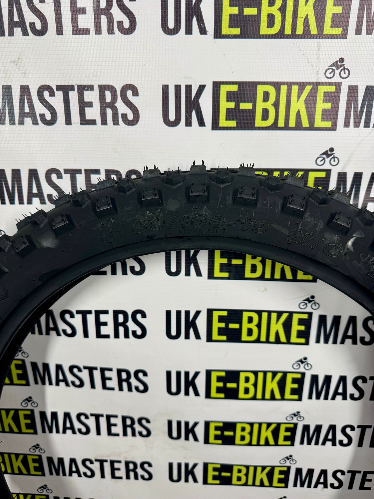 19" 3.00 Wide Kenda Off Road Tyre