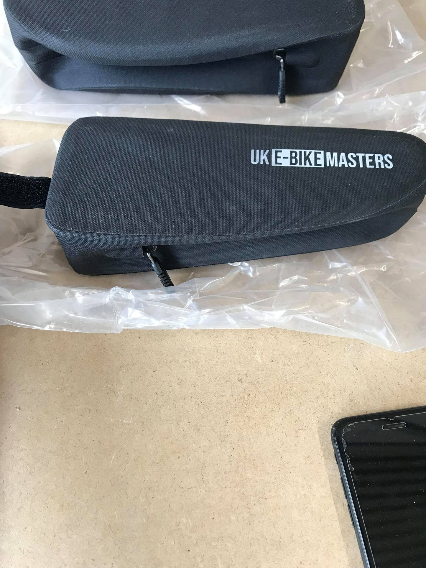 Small controller bag fits up to YF 30A image 3