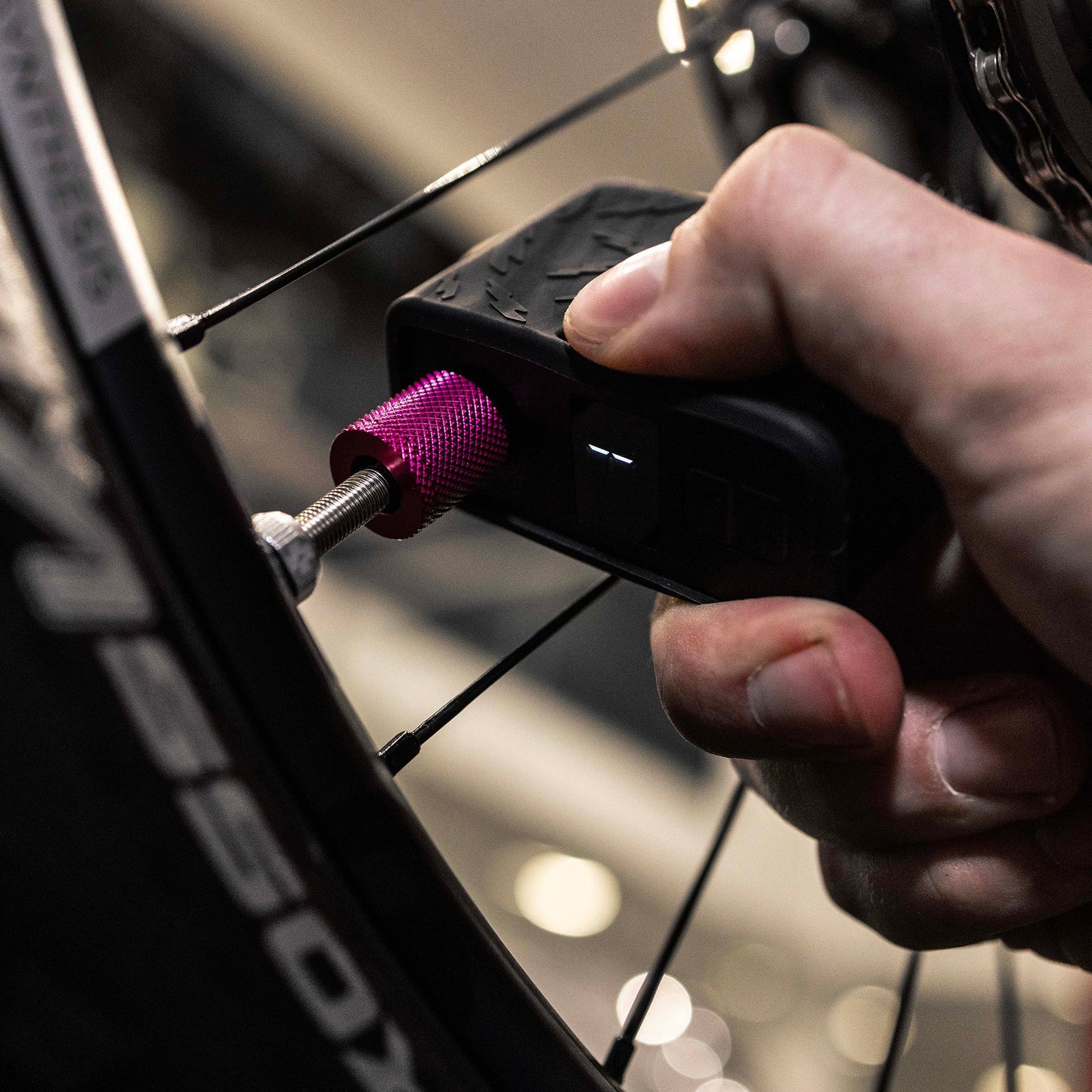 Muc-Off AirMach Electric Mini Inflator - Pro