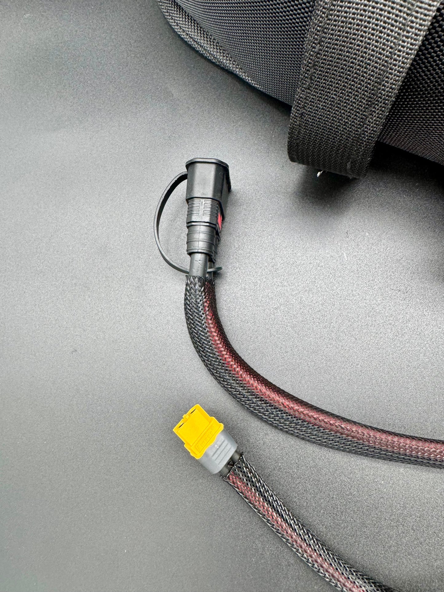 72V 25AH Battery Triangle Reinforced Bag 100A Max