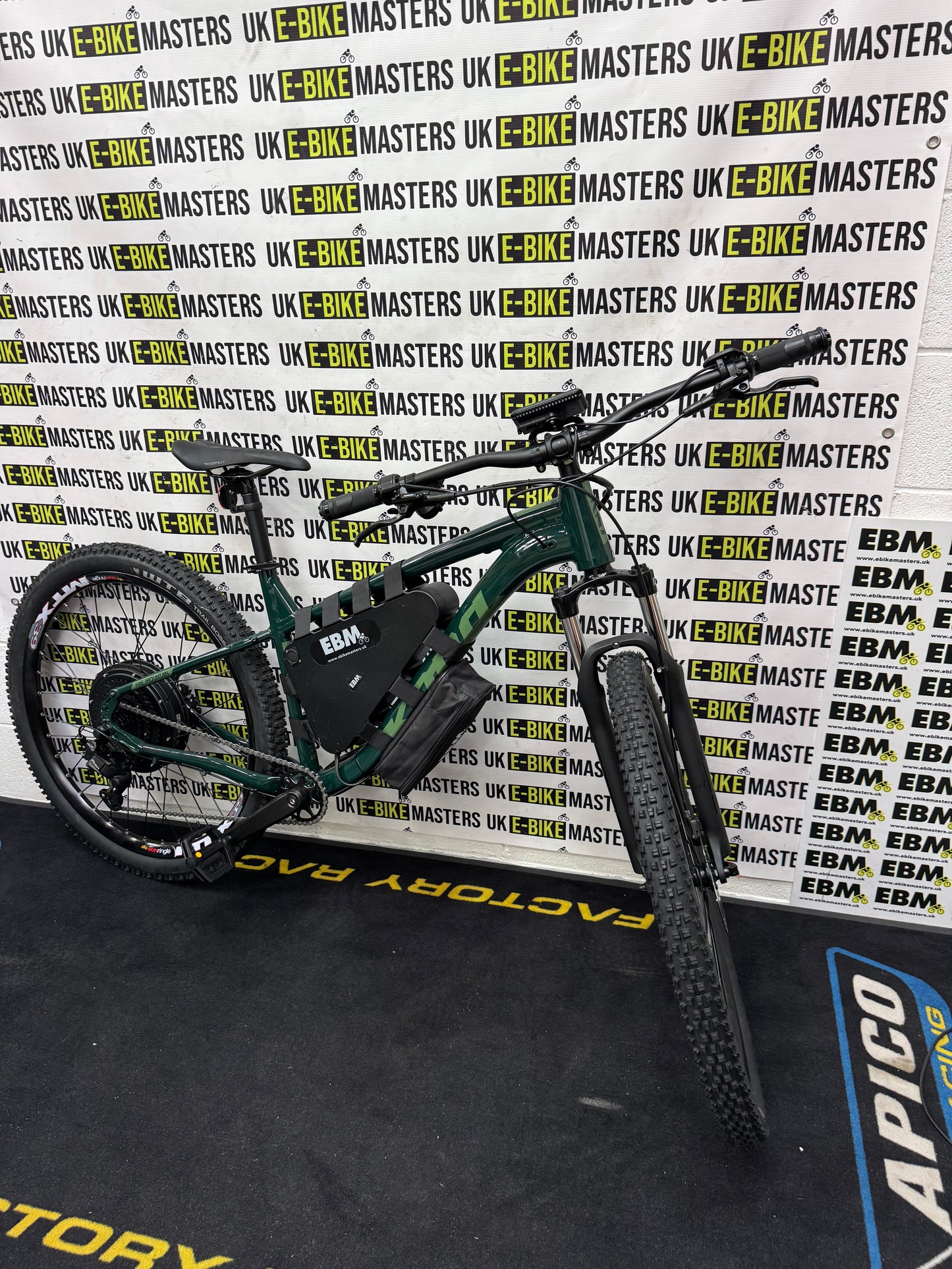 Kona Fire Mountain Green L 52V 26AH