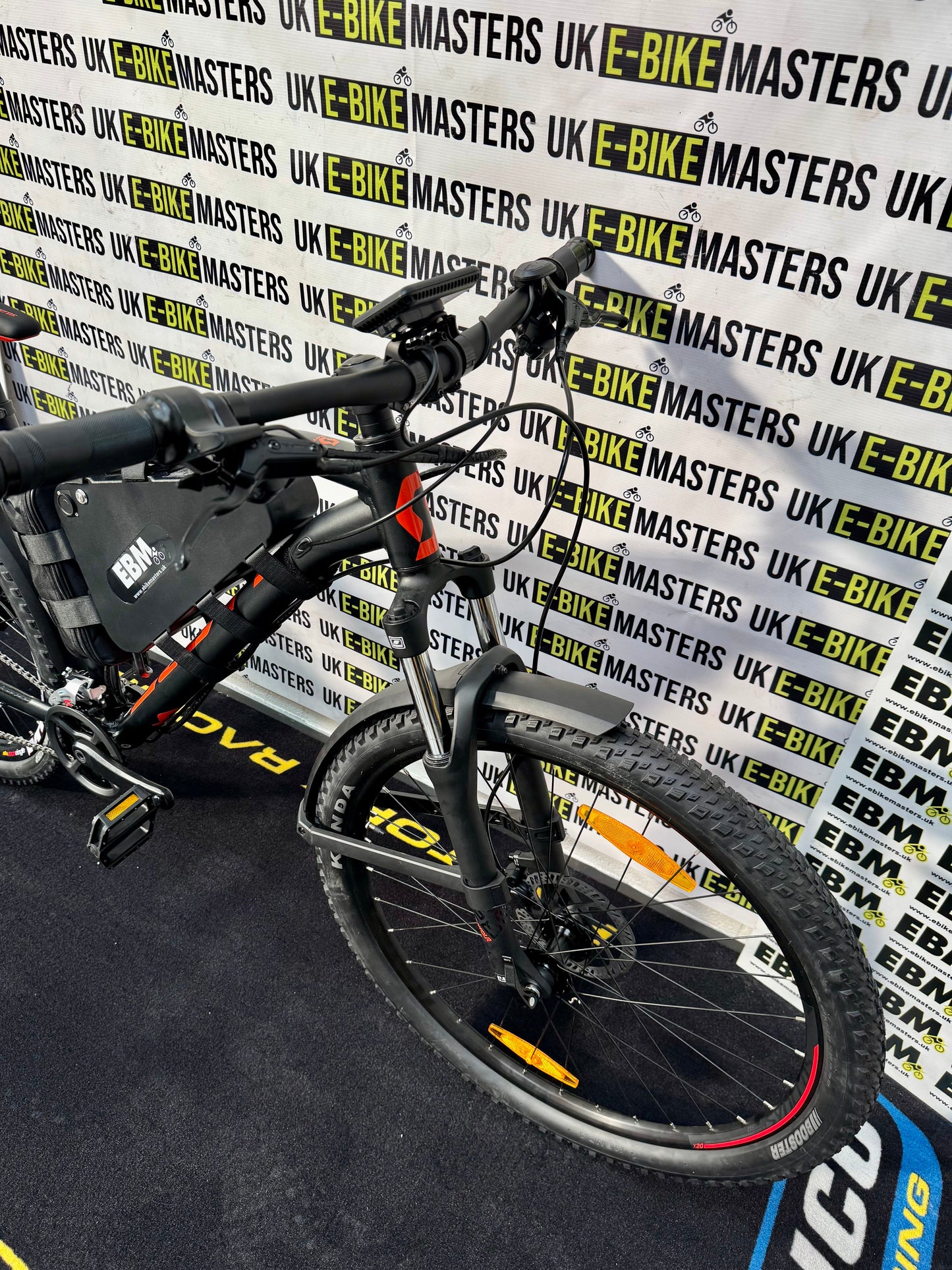 Scott Aspect Black & Red 52V 24AH M