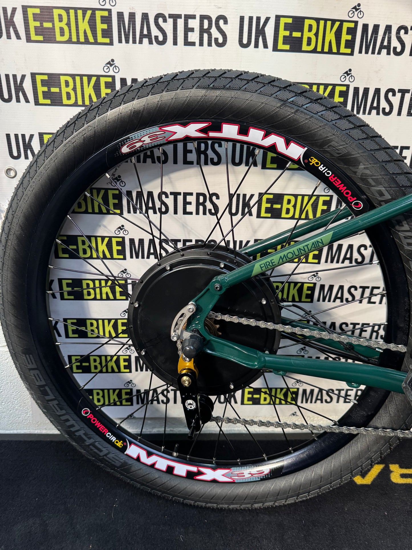 Kona Fire Mountain Green 72V 25AH